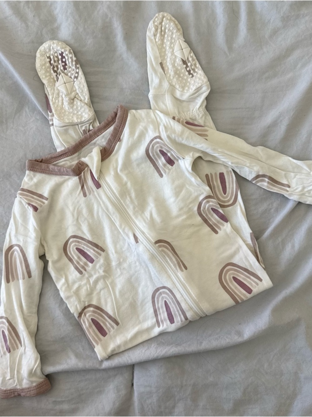 Kyte Baby Sunset Rainbow Zip Footie 6-12 months